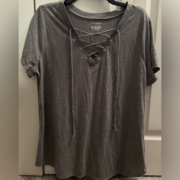Pre-loved Lane Bryant v neck tie up tee shirt. Size 14/16. - Picture 1 of 3